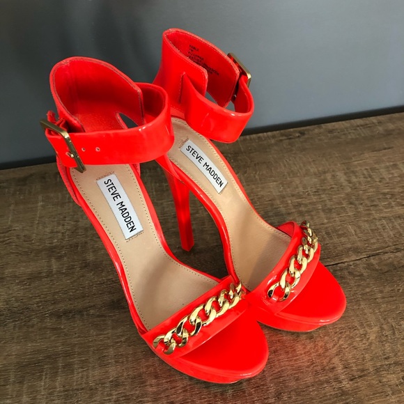 ❌SOLD❌ Steve Madden Neon Sandals - Picture 2 of 4